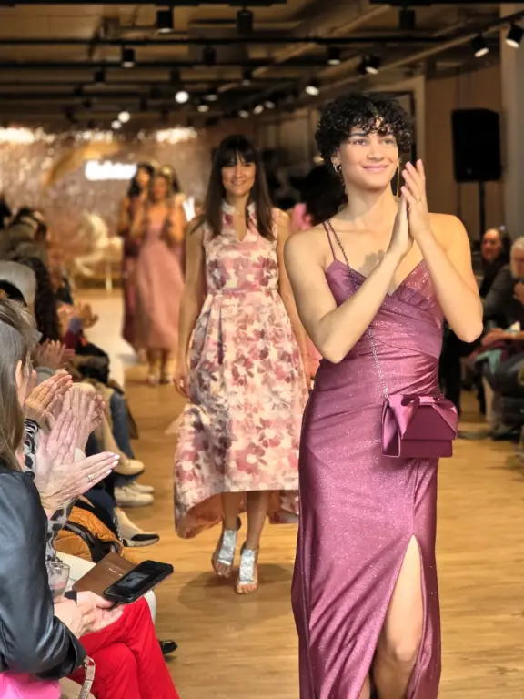 Große Modenschau Weilheim Frühjahr 2026 (57)