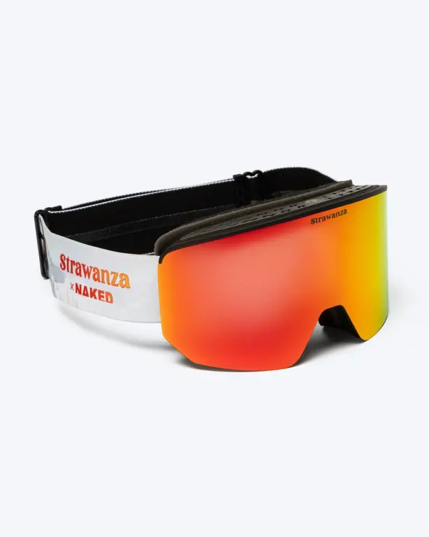 Skibrille mit rot-orange verspiegeltem Glas und weißem Rahmen, Branding „Strawanza x Naked Optics“ an der Seite.