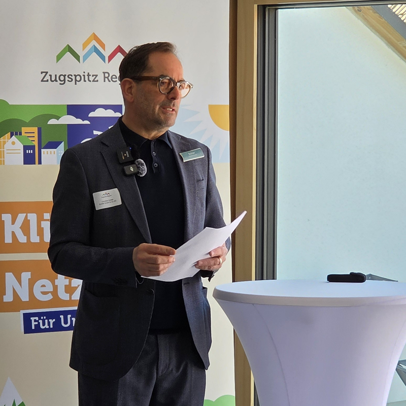 Das Klimanetzwerk der Zugspitz Region zu Gast bei Echter Mode & Wohnen in Murnau – gemeinsamer Austausch über nachhaltige Lösungen im Einzelhandel.